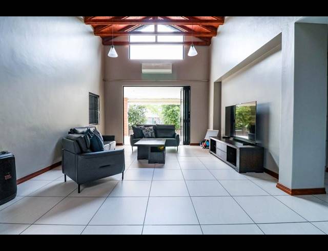 3 BEDROOM HOUSE FOR SALE IN COPPERLEAF ESTATE